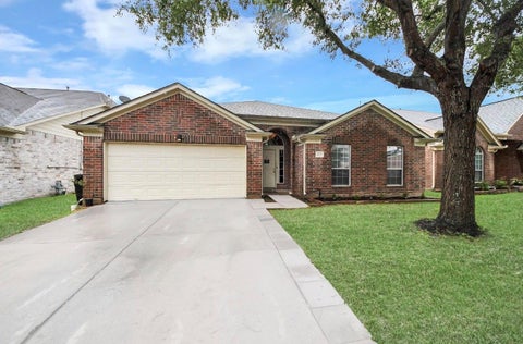 Homes For Sale - 24315 Emory Green Street<br/> Katy, TX 77493