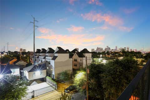 Photo of 4625 Chartres Street, Houston, TX 77004 (MLS # 61562472)