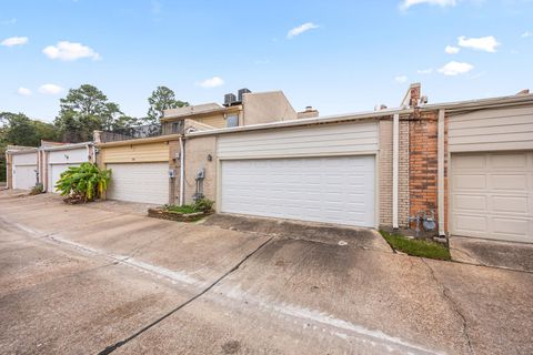 Tiny photo for 1746 S Gessner Road, Houston, TX 77063 (MLS # 21693846)