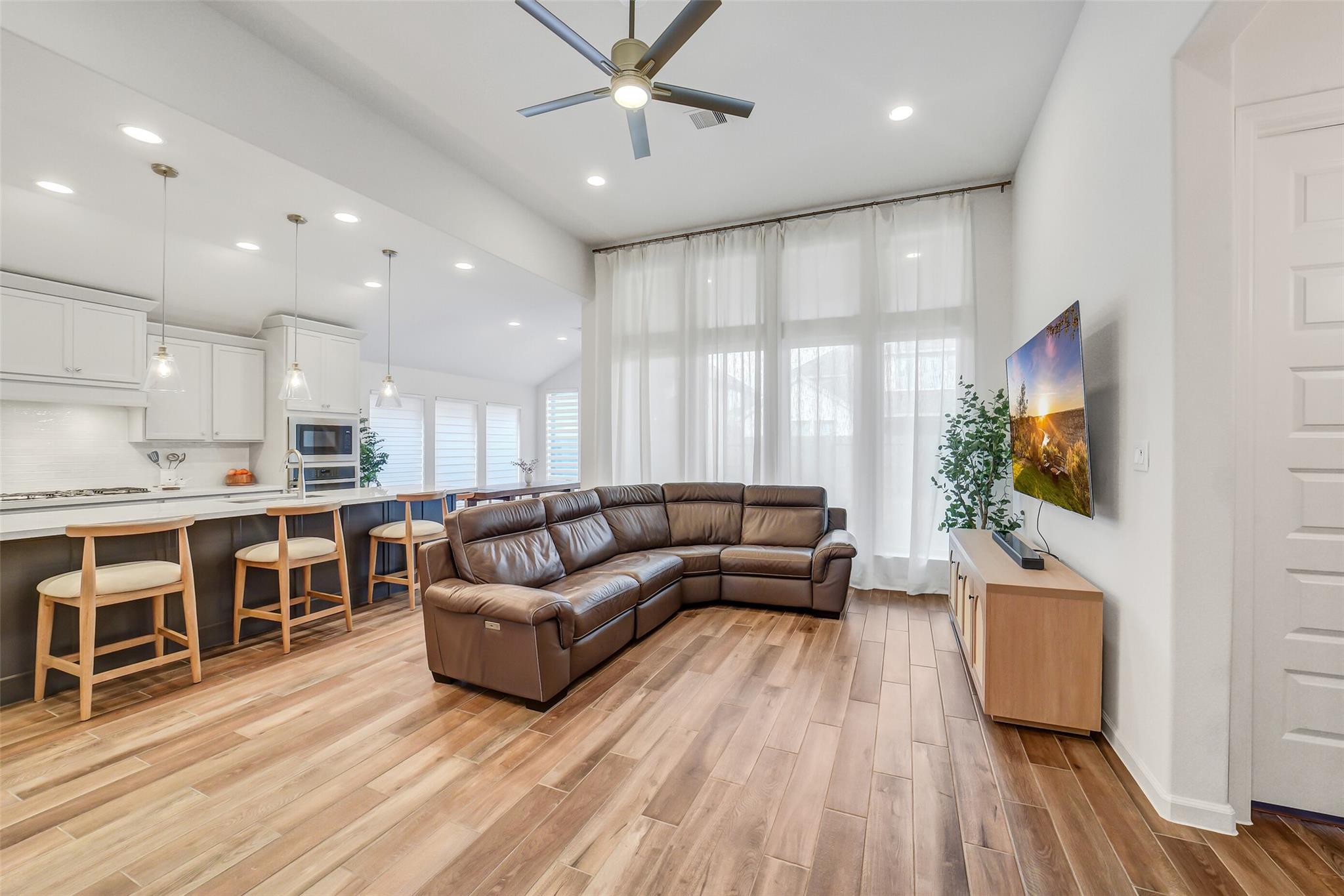 2142 Alabaster Estate Drive