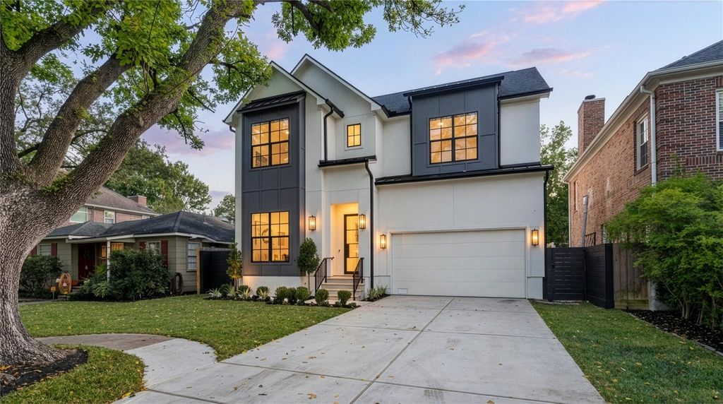 Photo of 3815 Oberlin Street, Houston, TX 77005 (MLS # 69432600)