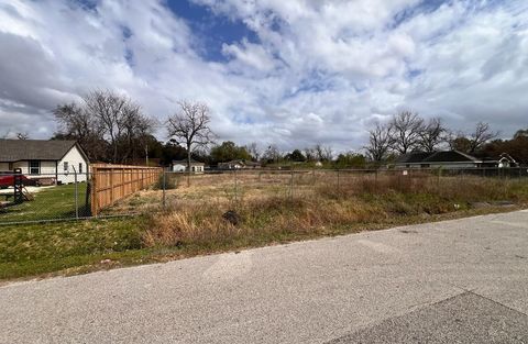 0 Los Angeles Street Houston TX 77026