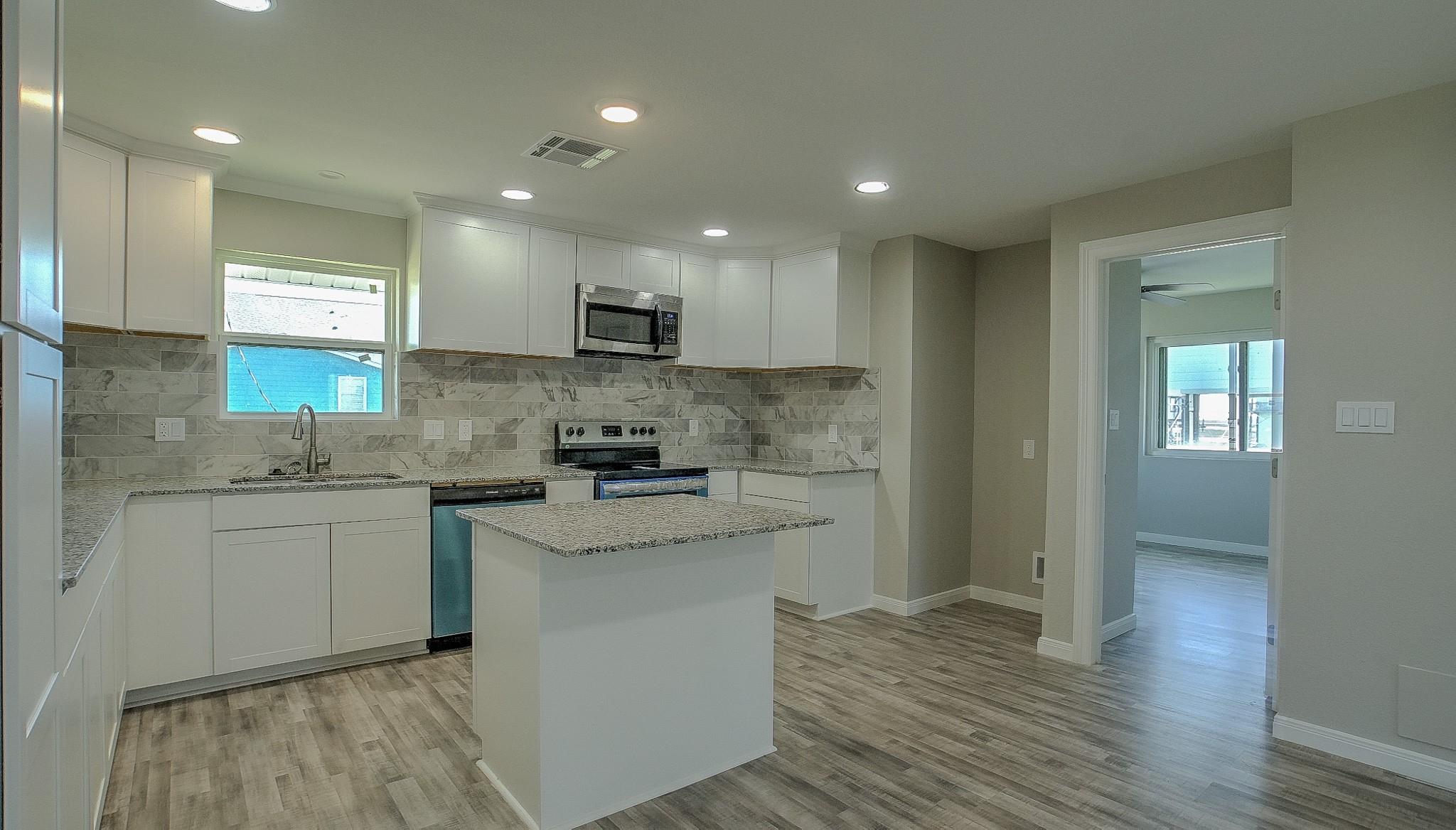 13131 Buccaneer Parkway