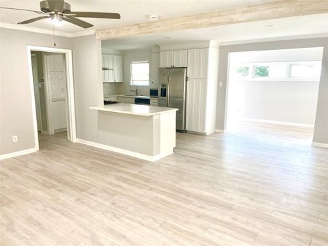 Tiny photo for 1717 Althea Drive, Houston, TX 77018 (MLS # 49784061)