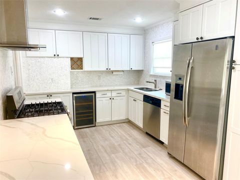 Tiny photo for 1717 Althea Drive, Houston, TX 77018 (MLS # 49784061)