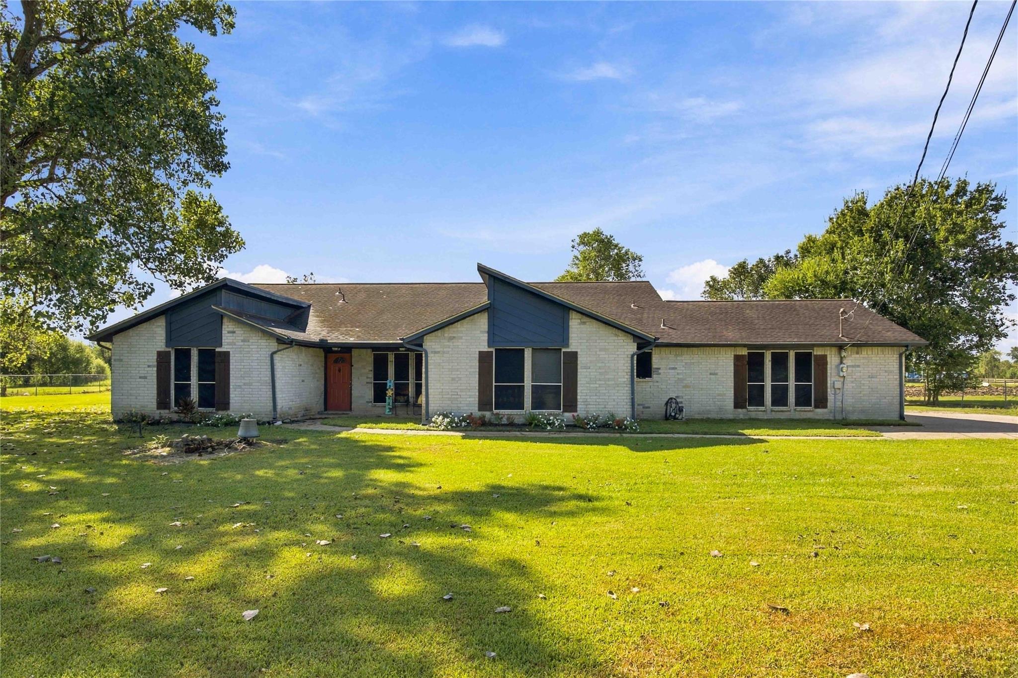 4697 Wickwillow Lane