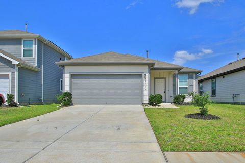 Photo of 17714 Winnower Lane, Hockley, TX 77447 (MLS # 95689578)