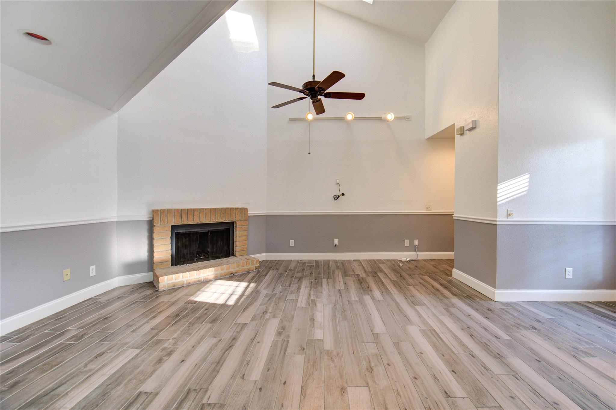 9809 Richmond Avenue D5