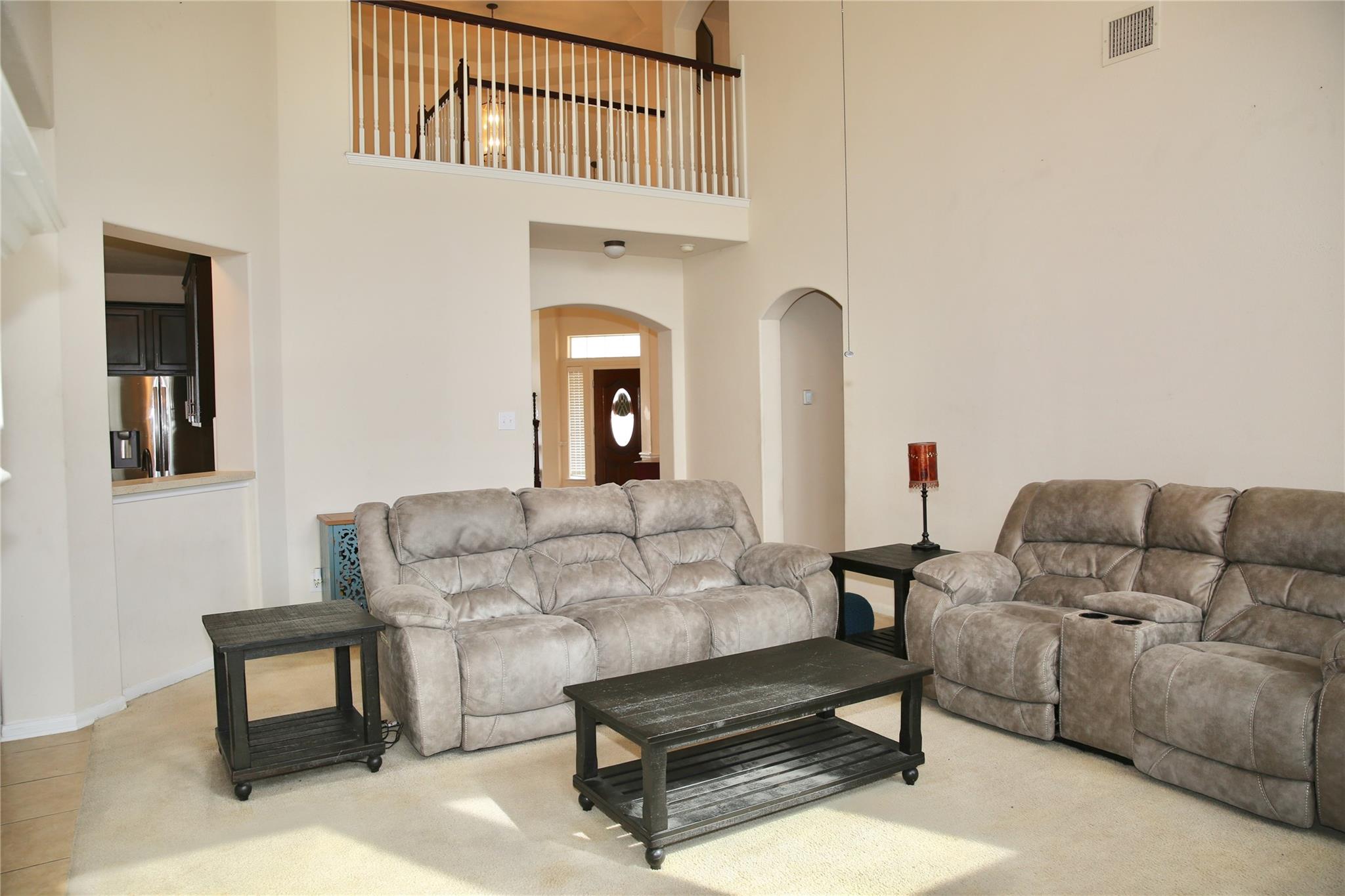 10426 Tree Hollow Circle