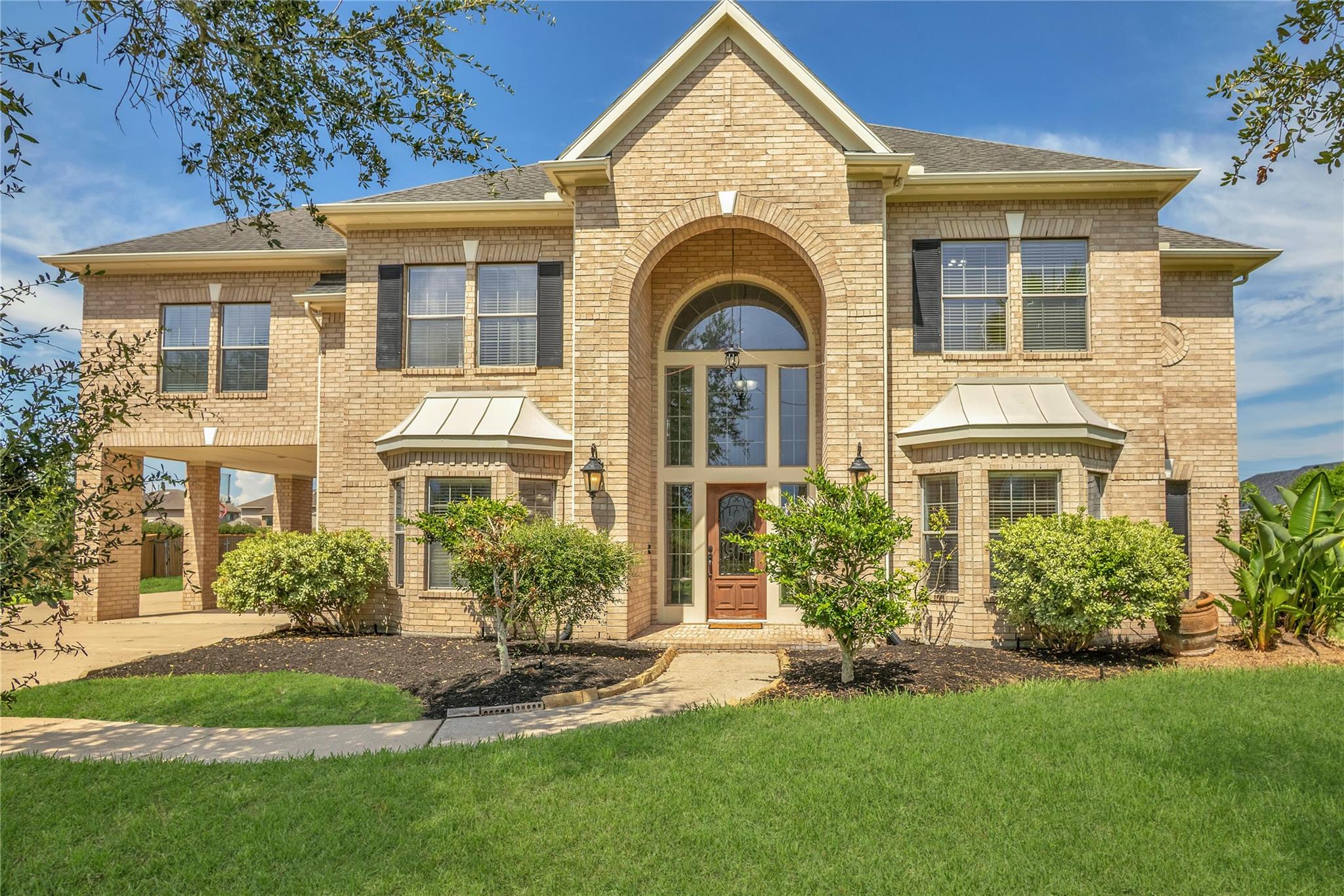 3913 Pebble Brook Drive