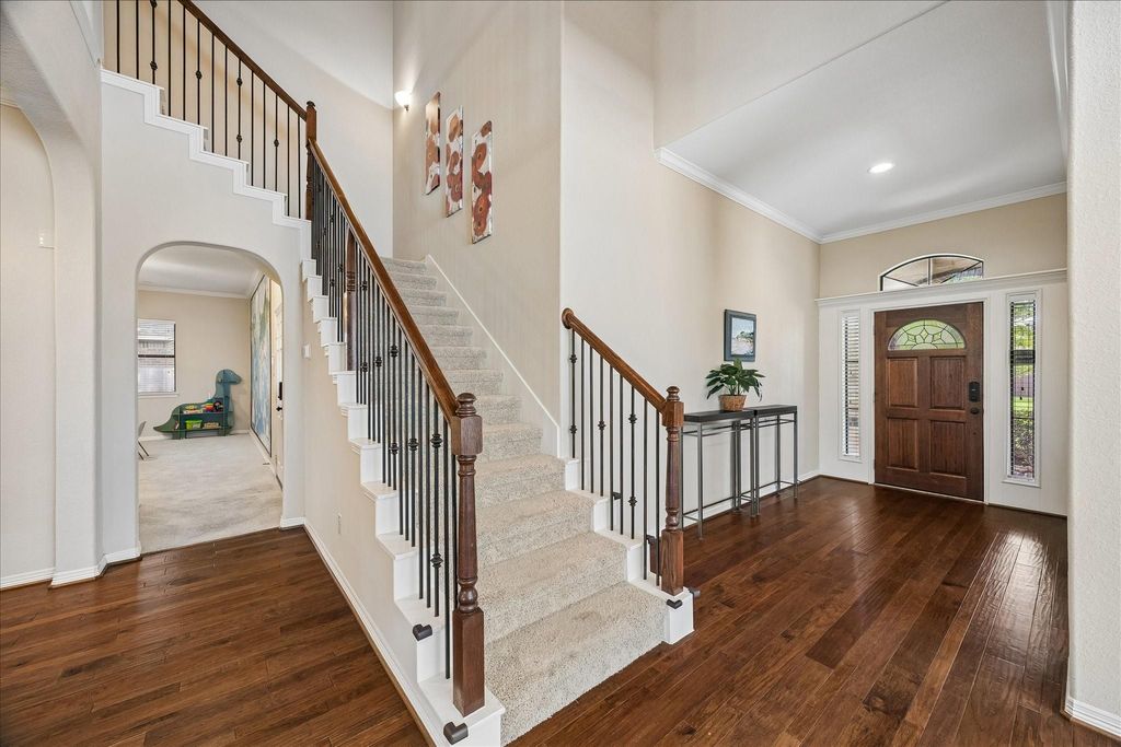 Photo of 622 W Fork, Webster, TX 77598 (MLS # 76419023)