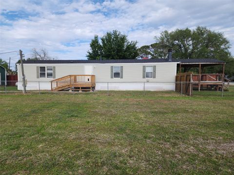 Photo of 502 Magnusson Ave AVE, Palacios, TX 77465 (MLS # 53964466)