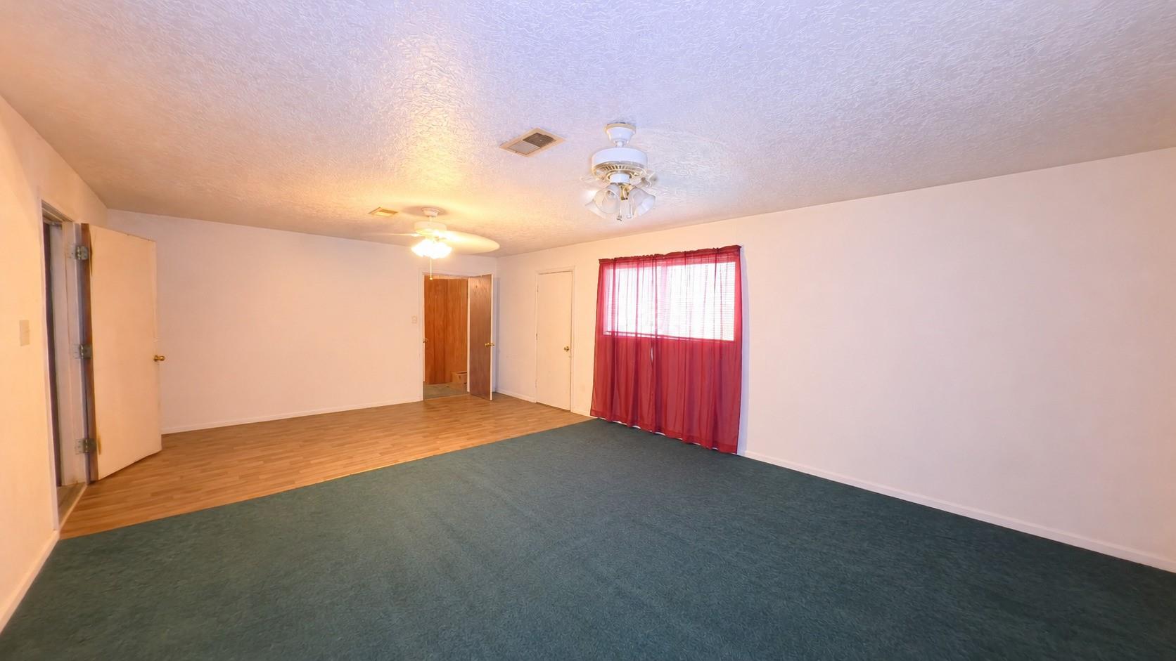 2116 Allen Lane