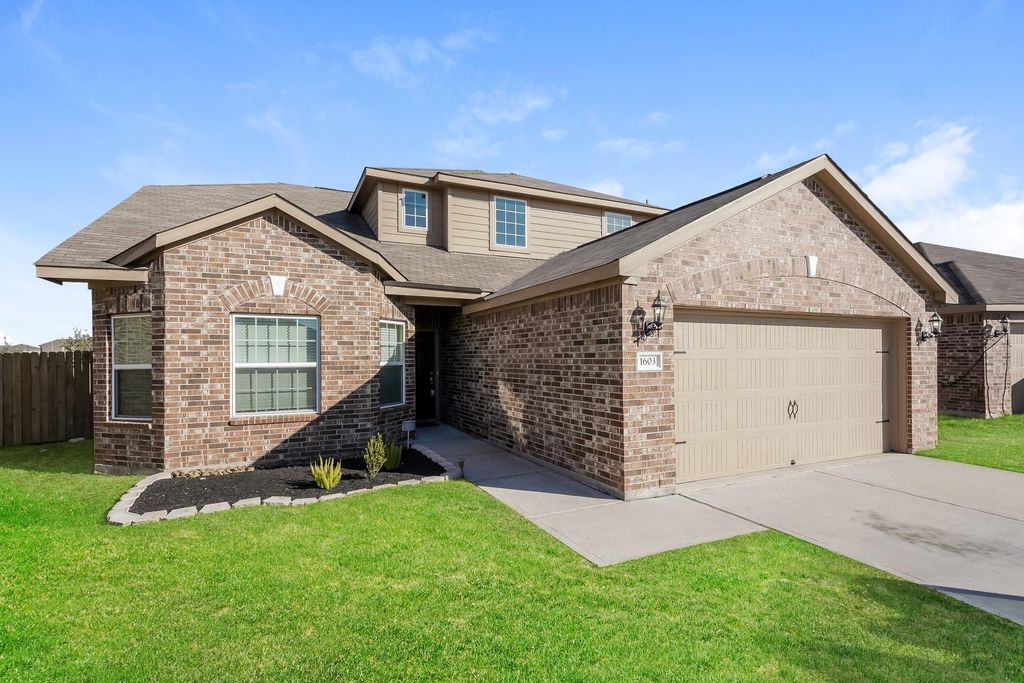 Photo of 1603 Yellow Stone Drive, Iowa Colony, TX 77583 (MLS # 18318390)