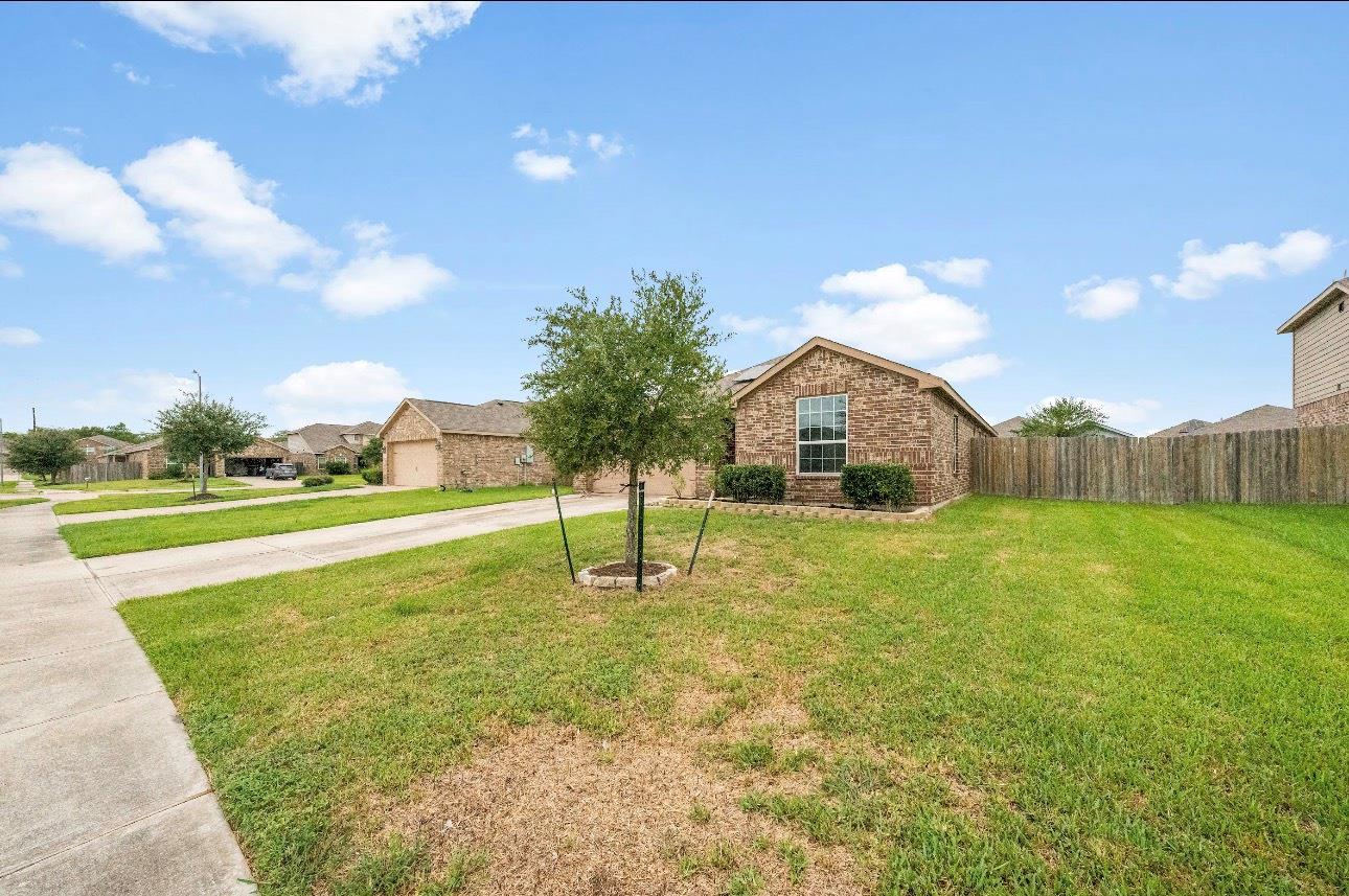 9507 Garnet Grove Drive