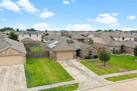 Photo of 9507 Garnet Grove Drive DR, Rosharon, TX 77583 (MLS # 29625194)