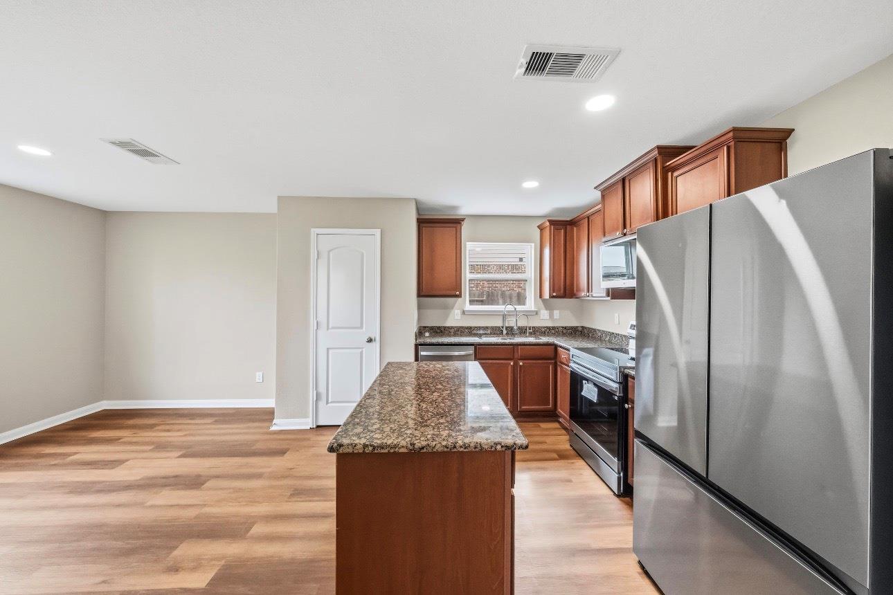 9507 Garnet Grove Drive