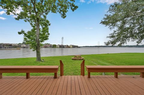 124 April Point N Montgomery TX 77356