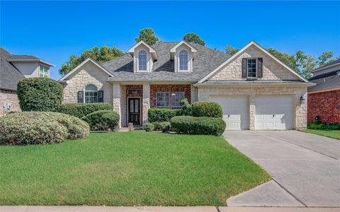 Photo of 7814 Heron Lakes Drive, Houston, TX 77064 (MLS # 93003308)