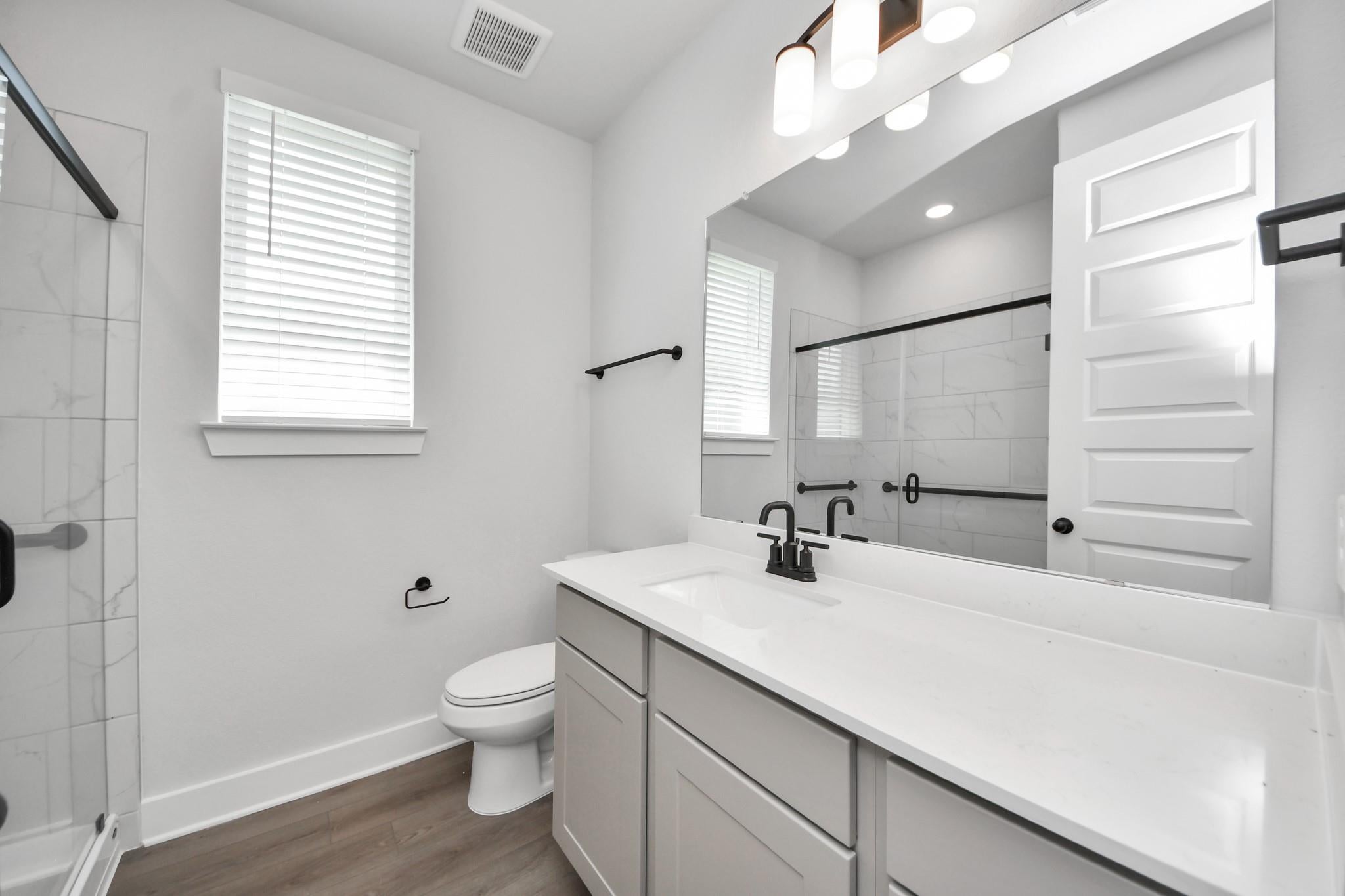 1915 Tioga View Drive
