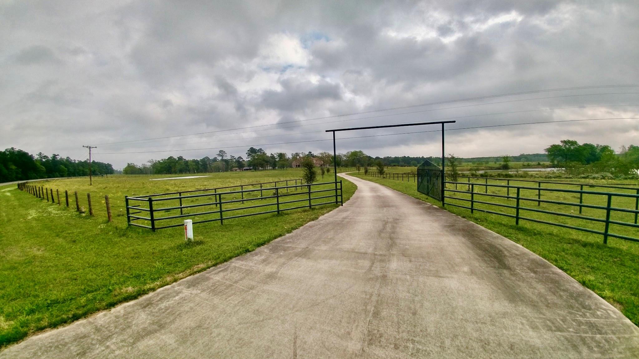 377 Fm 3179 Road