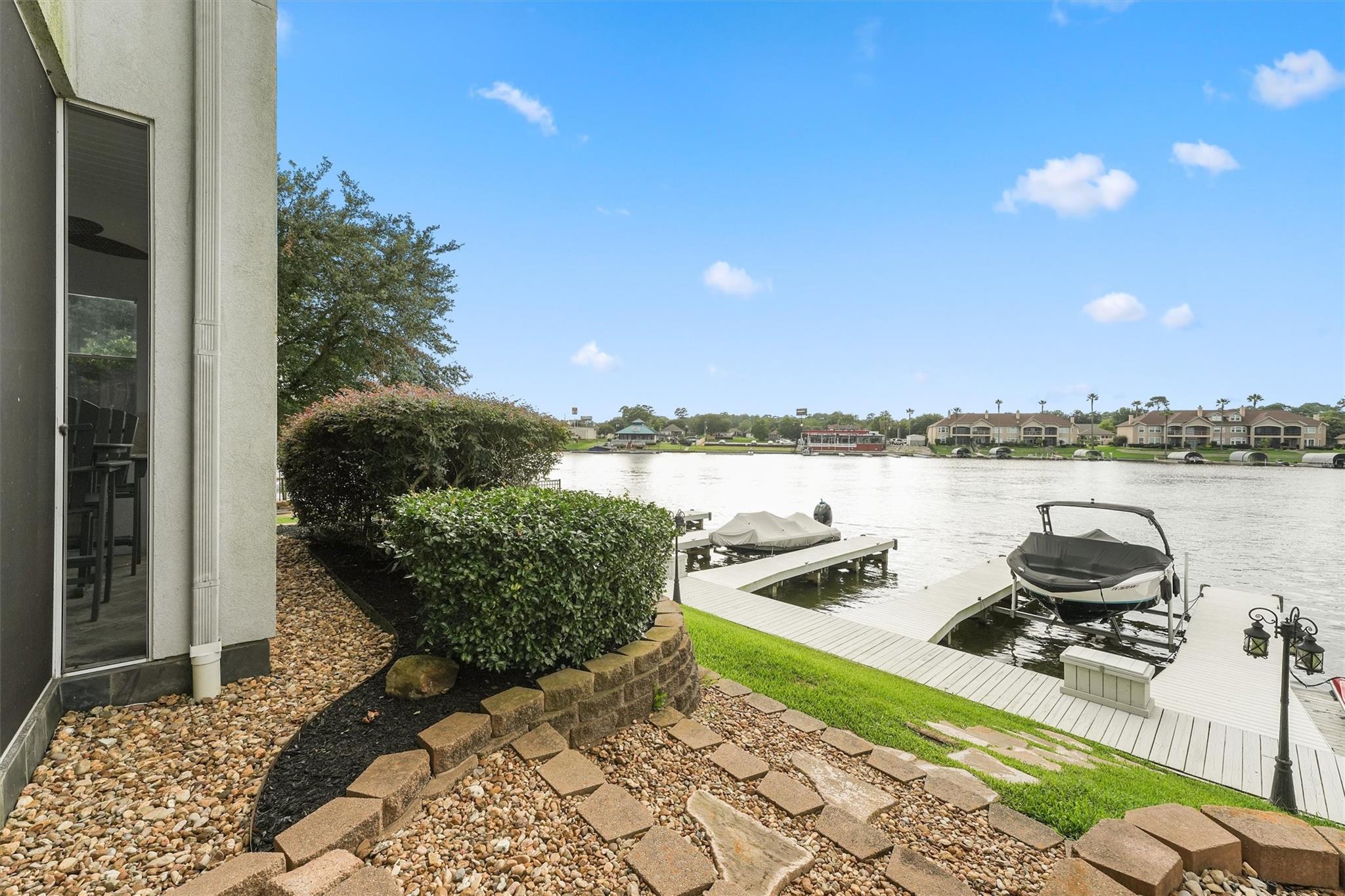 168 Lake Point Boulevard A101
