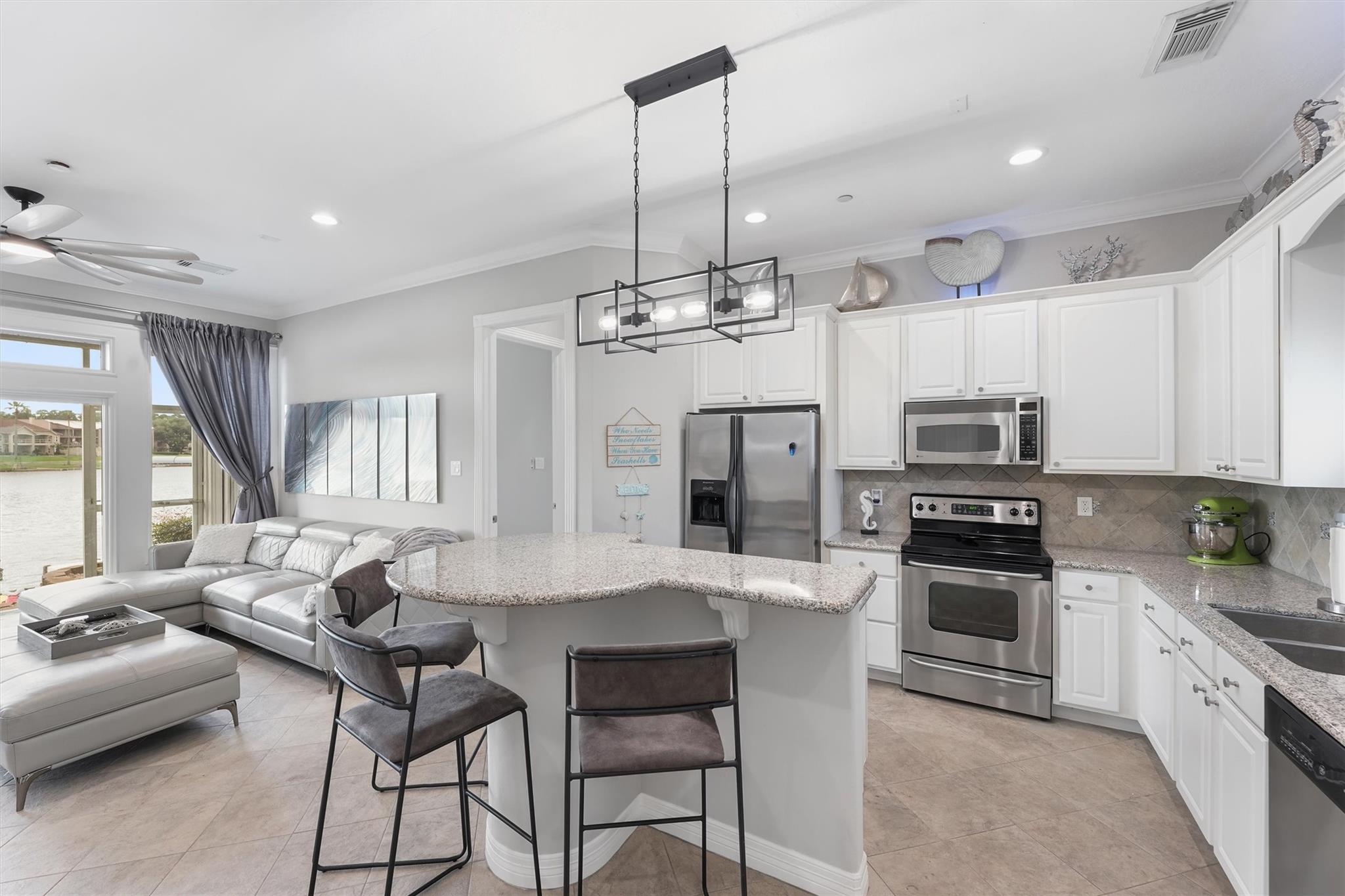 168 Lake Point Boulevard A101