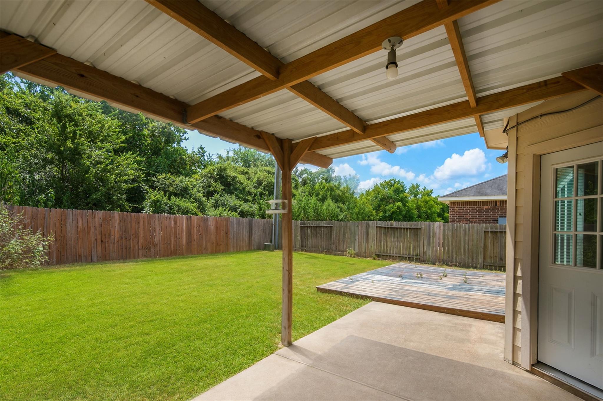 2910 Lakecrest Ridge Drive