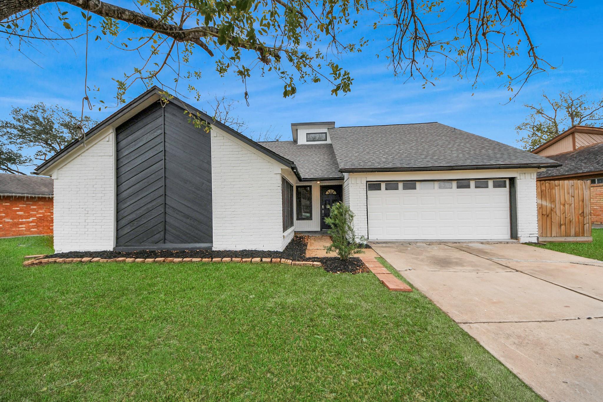 718 Land Grant Drive