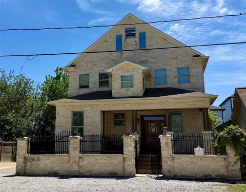 Photo of 1509 Summer Street, Houston, TX 77007 (MLS # 74685344)