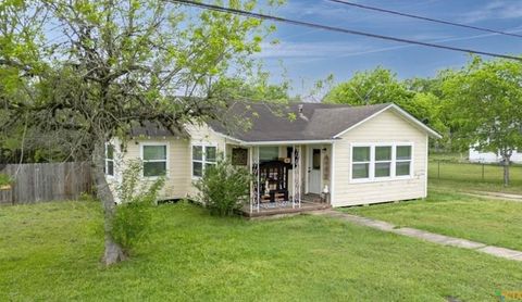 Photo of 704 Maple St St, Yoakum, TX 77995 (MLS # 39254823)