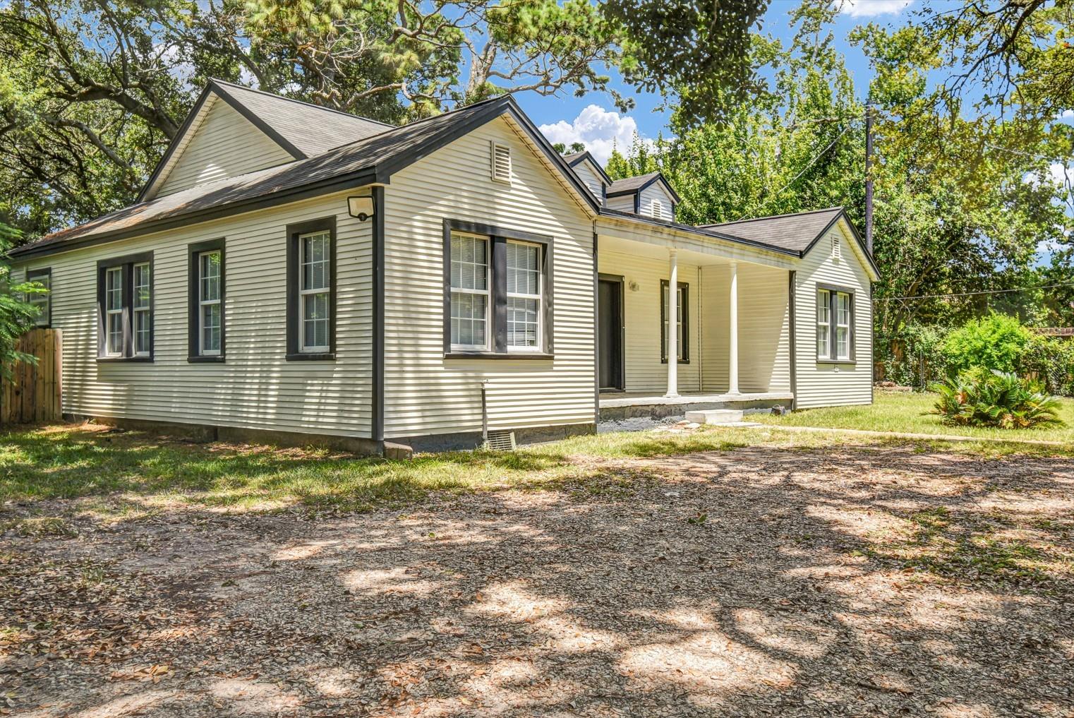 2642 Cedar Drive