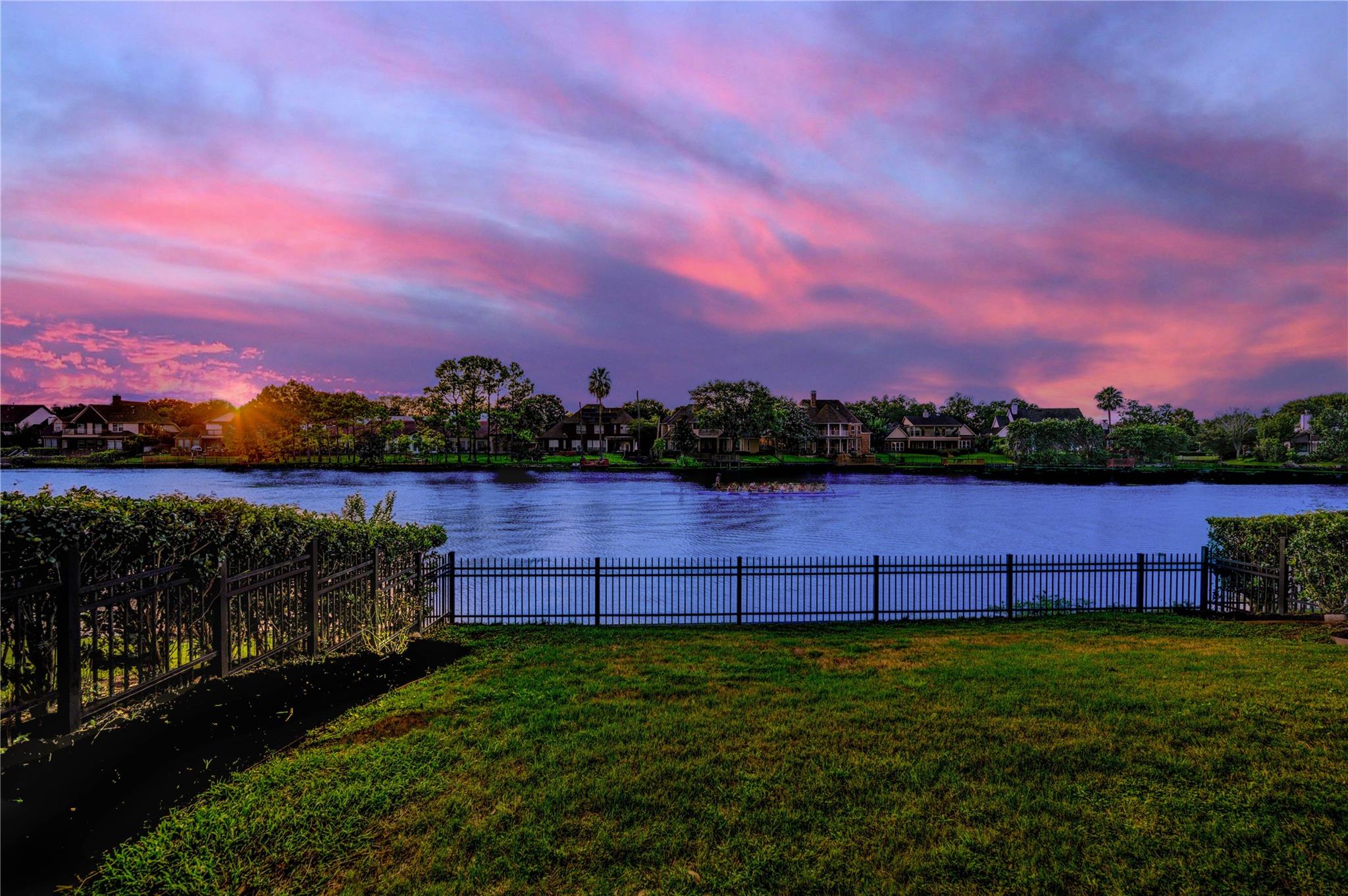 902 Oyster Bank Circle