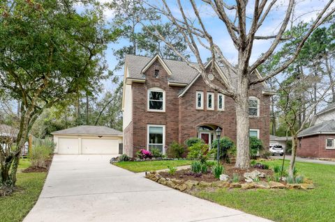 Photo of 92 S Bonneymead Circle, The Woodlands, TX 77381 (MLS # 49893938)