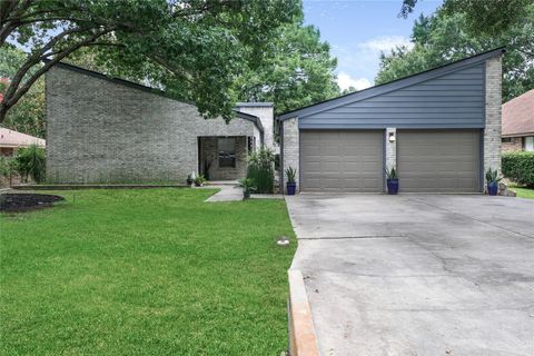28831 Diamondhead S Conroe TX 77356