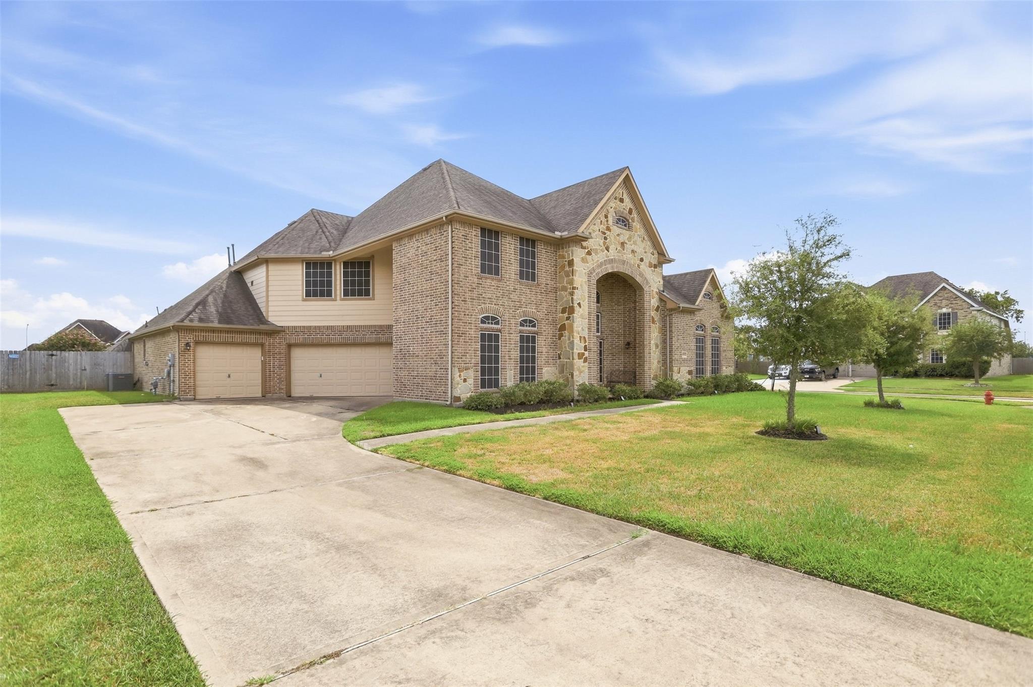4002 Broadmoor Drive
