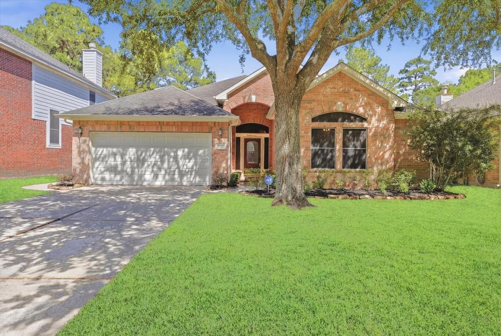 Photo of 6743 Pacific Crest Court, Humble, TX 77346 (MLS # 48238925)