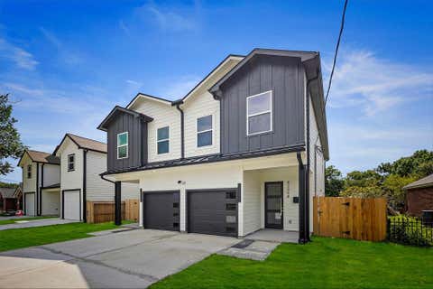 Photo of 8209 Carver Road RD #A/B, Houston, TX 77088 (MLS # 39160735)