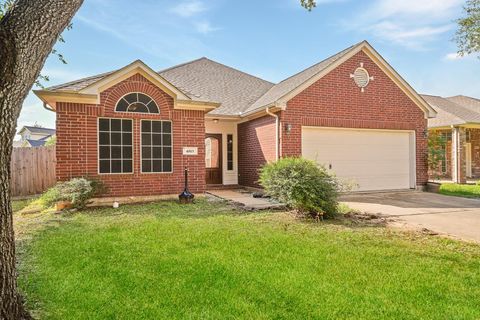 Photo of 4815 Plum Forest Road, Houston, TX 77084 (MLS # 7596042) Photo of 4815 Plum Forest Road, Houston, TX 77084 (MLS # 7596042)