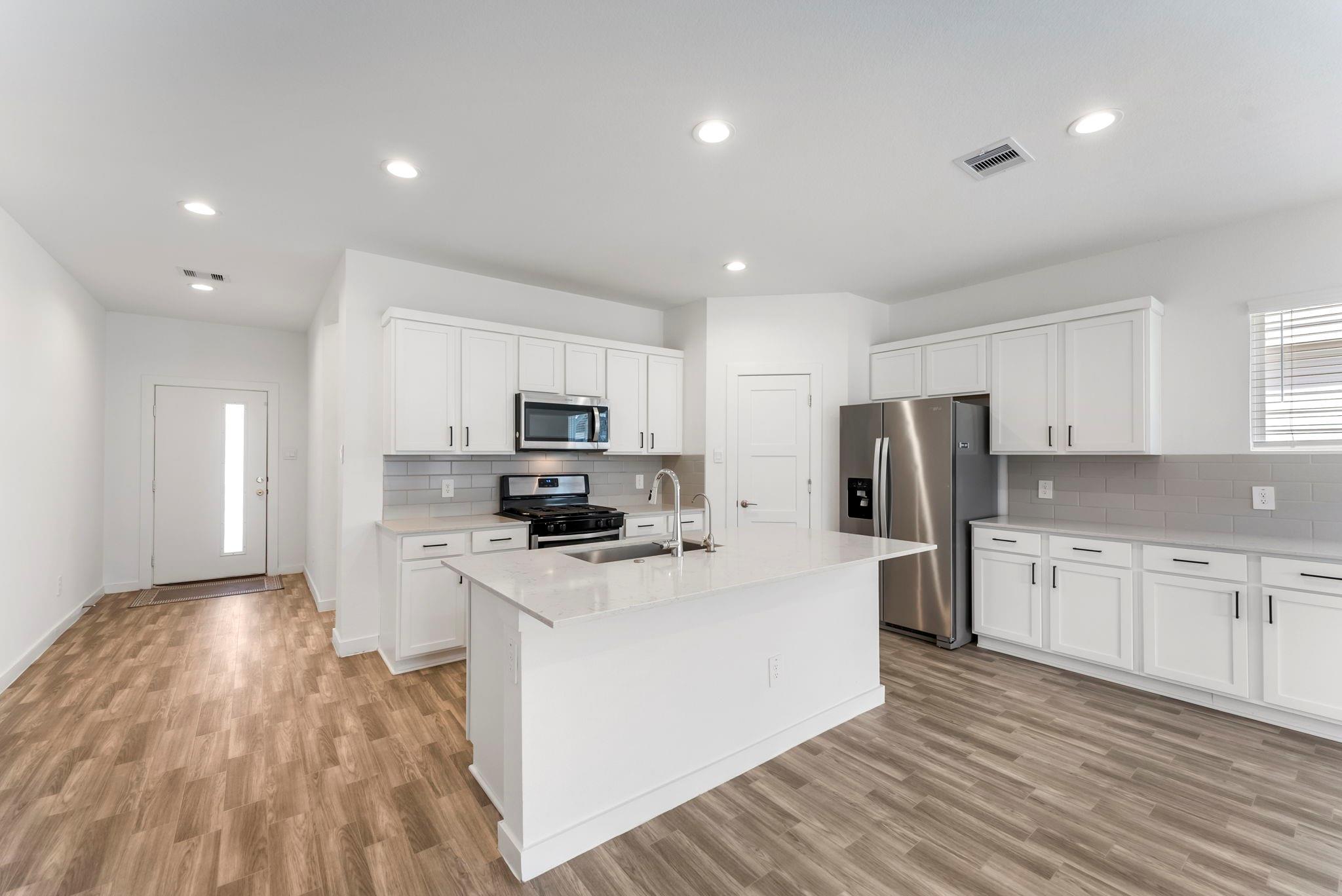 14215 Black Canyon Lane