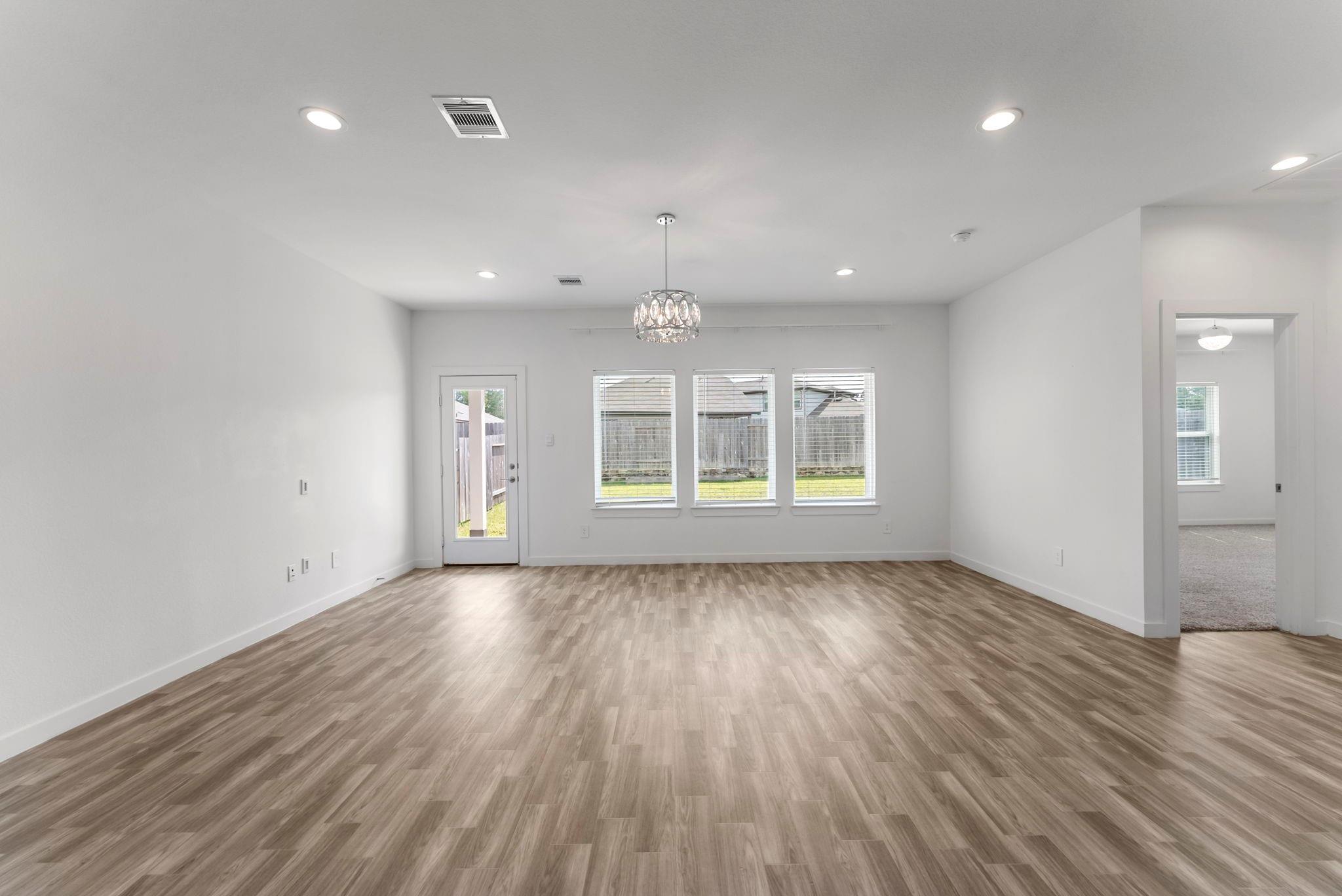 14215 Black Canyon Lane