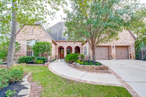 Photo of 7 Shearling Court, Spring, TX 77389 (MLS # 34716795)