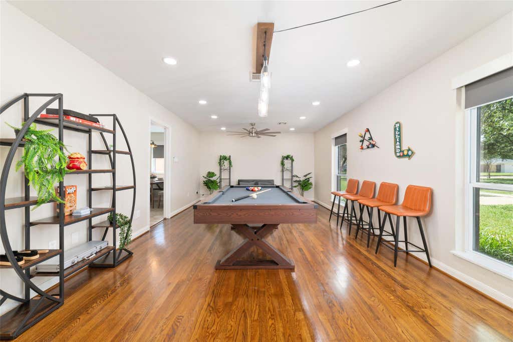 Photo of 5727 Capello Dr DR, Houston, TX 77035 (MLS # 65176359)
