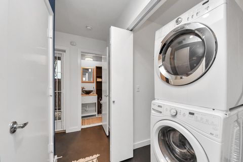 Tiny photo for 1428 Bailey Street, Houston, TX 77019 (MLS # 14109846)