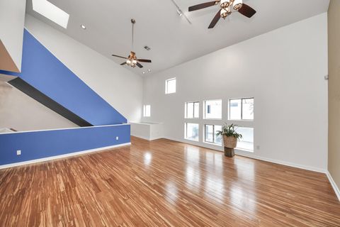 Tiny photo for 1428 Bailey Street, Houston, TX 77019 (MLS # 14109846)