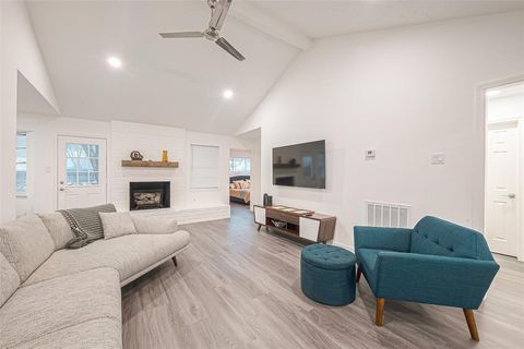 Photo of 26415 Hunters Hollow Drive, Spring, TX 77380 (MLS # 77119414)