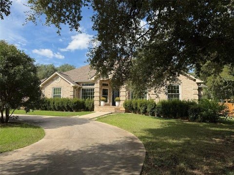 Photo of 115 Mesquite Circle, Cibolo, TX 78108 (MLS # 55010680)