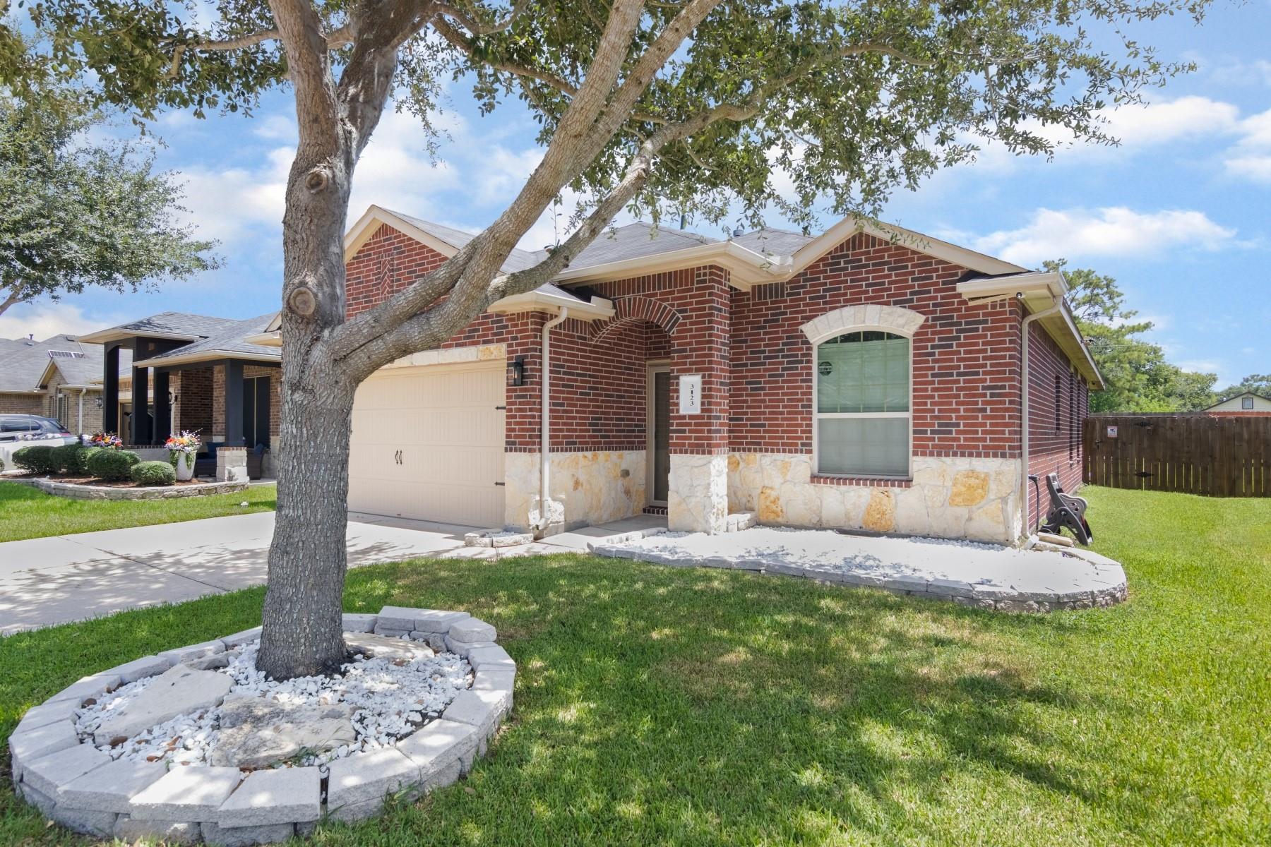 3123 Hurst Green Lane