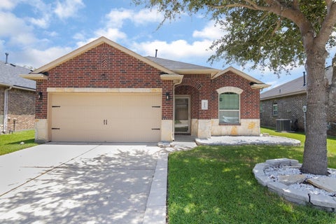 Photo of 3123 Hurst Green Lane, Fresno, TX 77545 (MLS # 6410846)