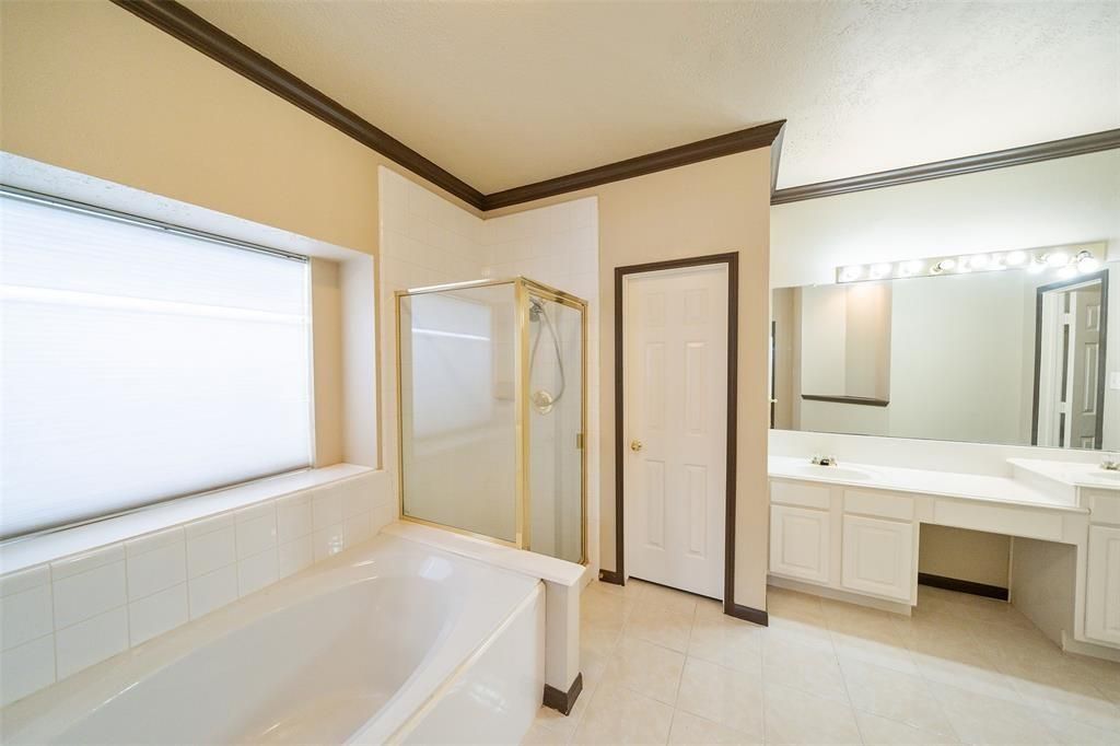 Photo of 8203 Fairgrove Park Court, Houston, TX 77095 (MLS # 44270432)